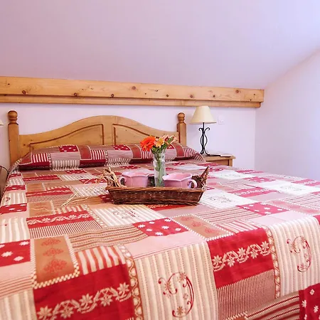 A Notre-dame-de-bellecombe, 2 Chambres, 6 Pers, Cuisine Equipee - Fr-1-807-59
